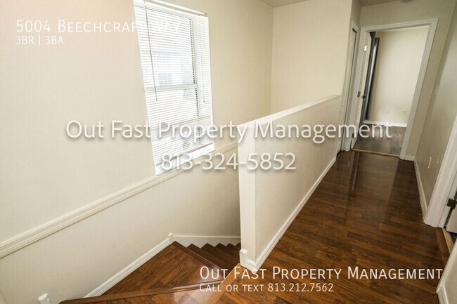 Building Photo - 5004 Beechcraft Way