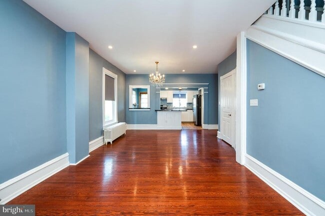 Building Photo - 121 W Arch St