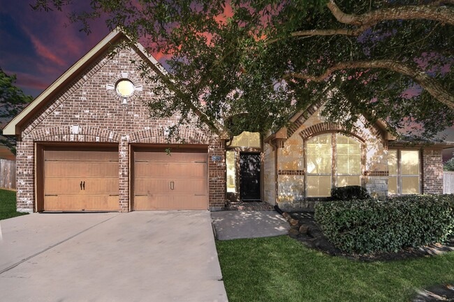 Building Photo - 2429 Lost Bridge Ln