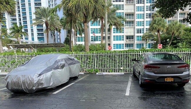 Building Photo - 1541 S Ocean Blvd