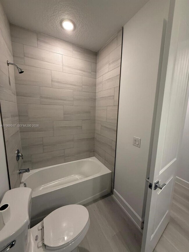 Building Photo - 1255 Wadsworth St SE