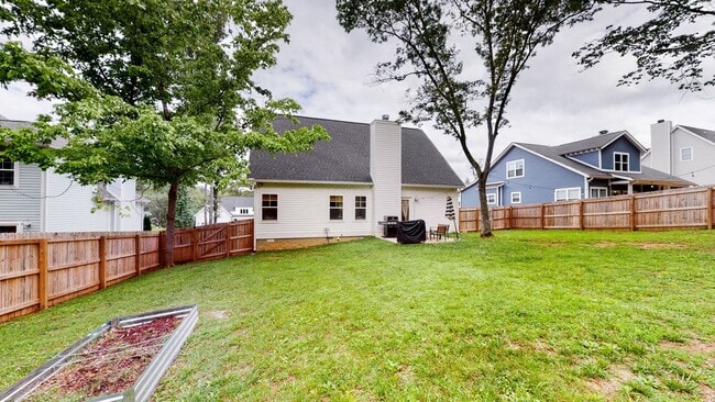 Building Photo - 7146 Pepper Tree Cir