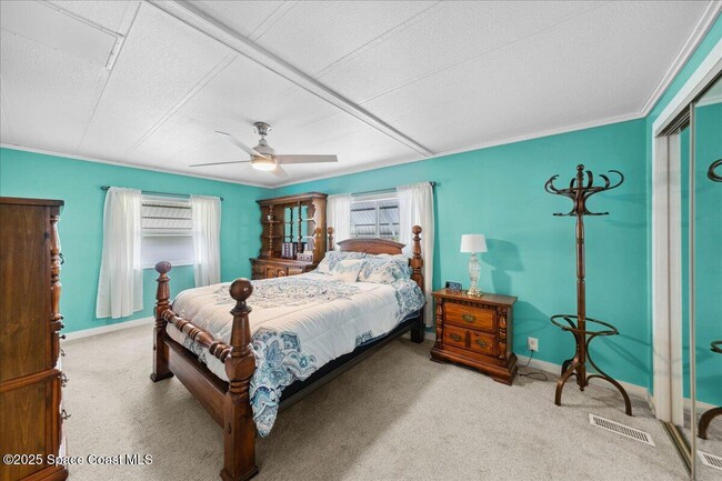 Building Photo - 938 Wren Cir