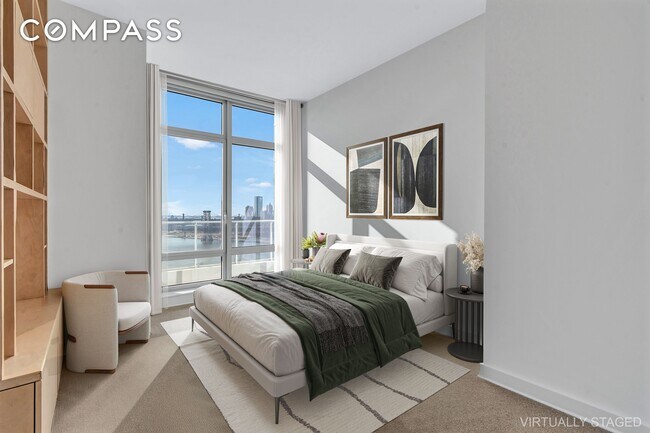 Building Photo - 2 N 5th St