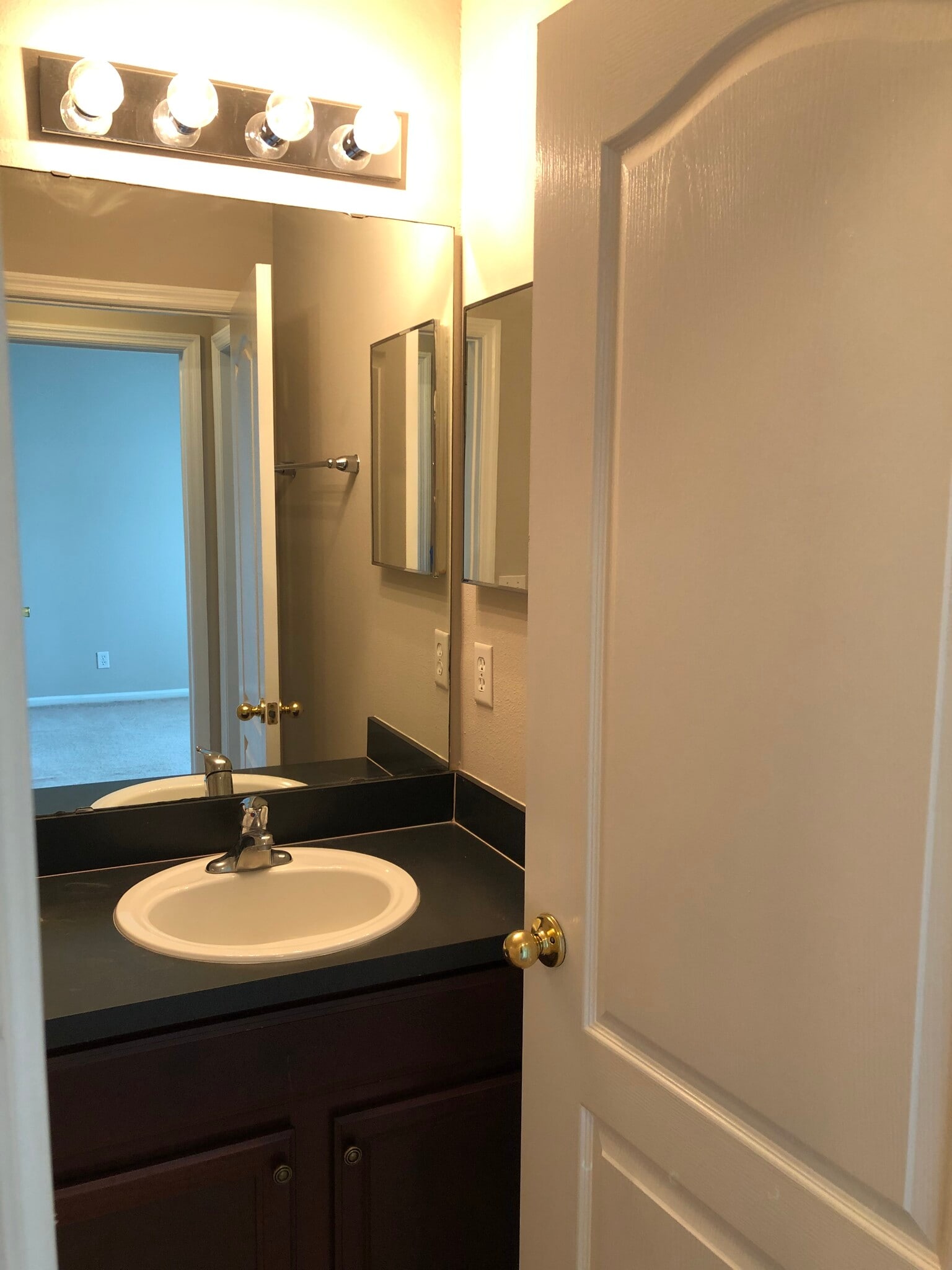 Building Photo - 1819 Biscayne Bay Cir