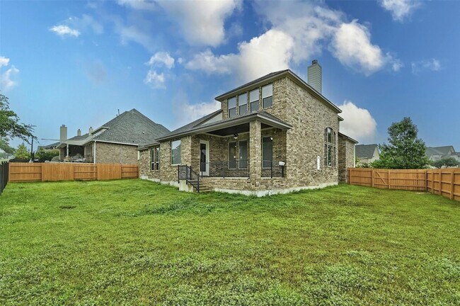 Building Photo - 5308 Via Besso Dr