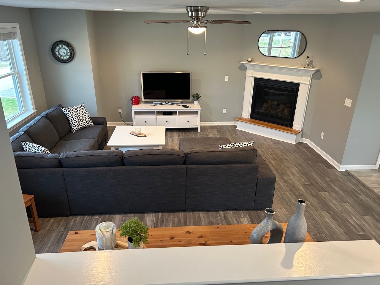 Building Photo - 676 Burncoat St