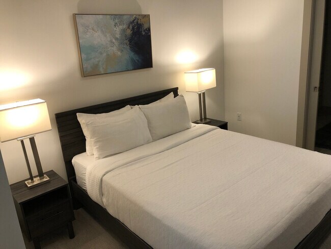 Building Photo - 13154 Ballantyne Corporate Pl