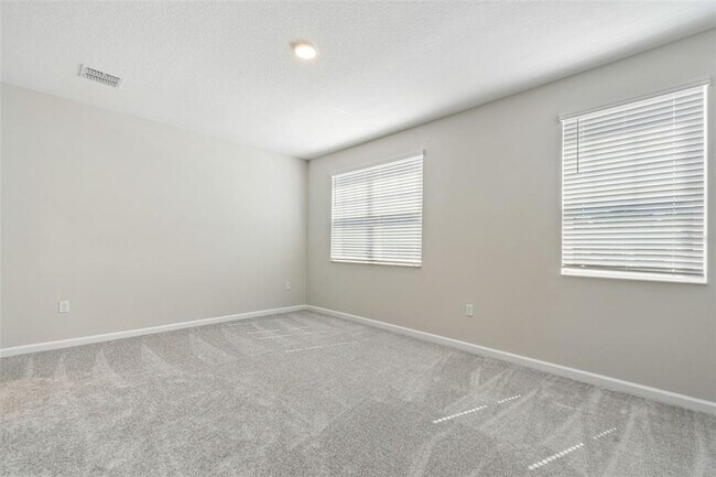 Building Photo - 502 Lady Palm St