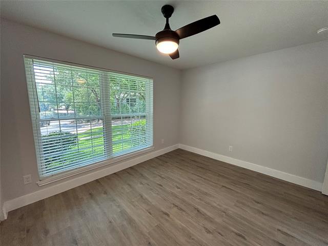 Building Photo - 2535 Wedglea Dr