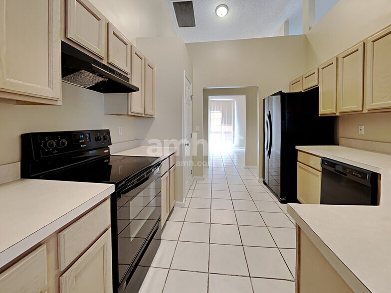 Building Photo - 5427 Riverbreeze Ct