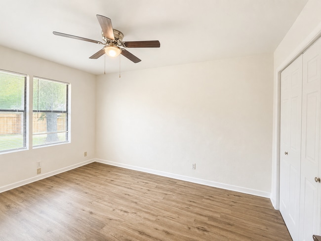 Building Photo - 2501 Baylor Ave