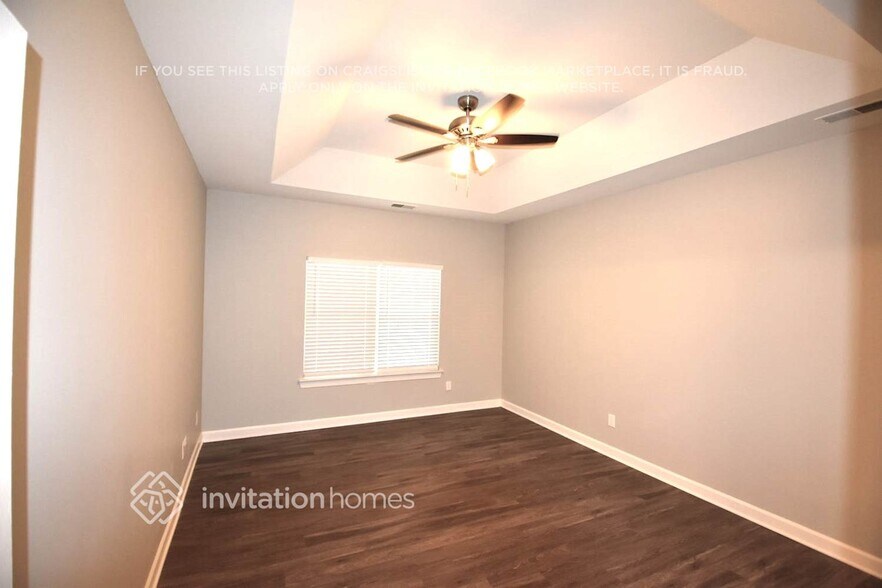 Building Photo - 2824 Island Point Dr NW