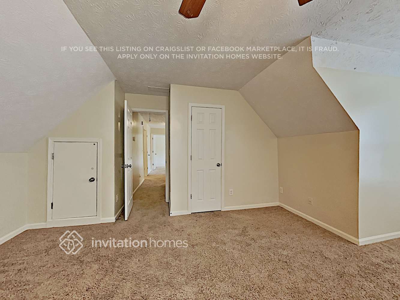 Building Photo - 3300 Glen Summit Ln