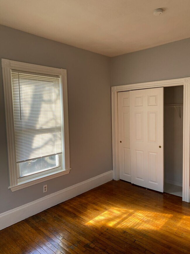 Building Photo - 22DOWN