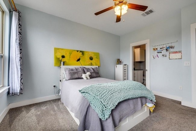 Building Photo - 7611 Wolverine St