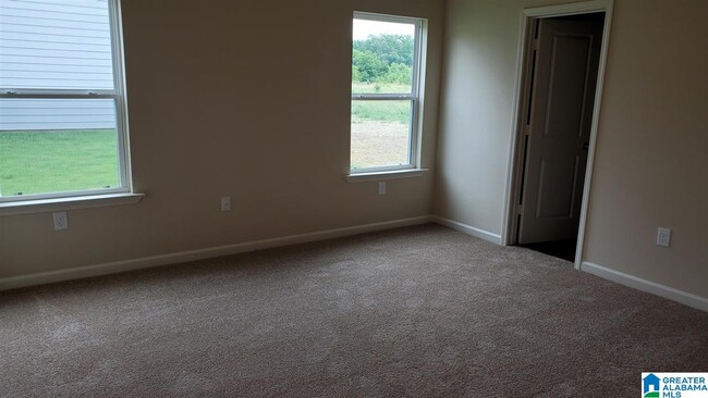 Building Photo - 1122 Freedom Pkwy