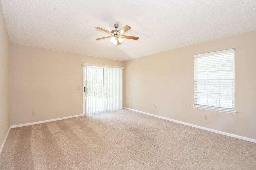 Building Photo - 1430 Starboard Ct