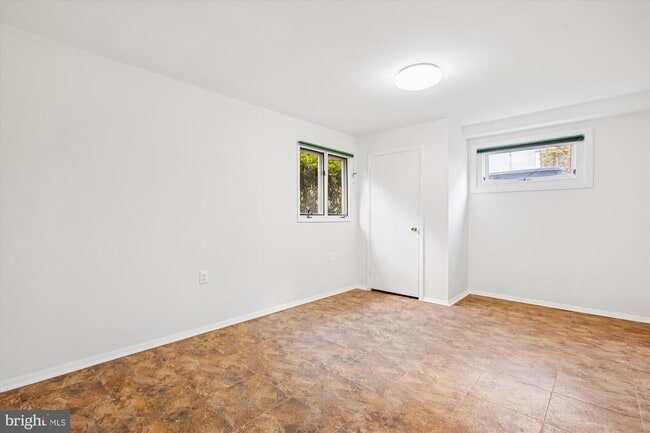 Building Photo - 11138 Byrd Dr