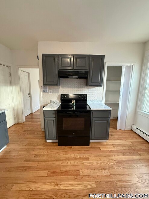 Building Photo - 155 Centre St