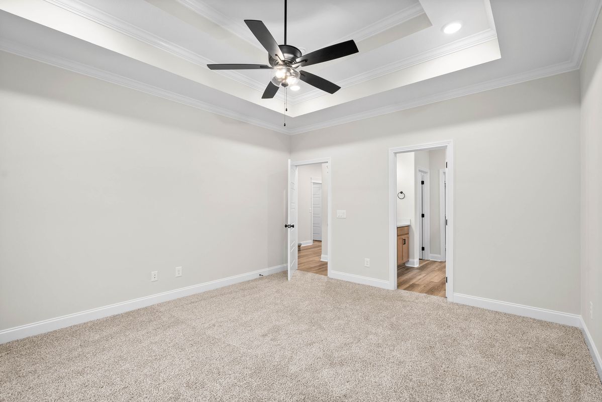 Building Photo - 218 Harvest Moon Dr