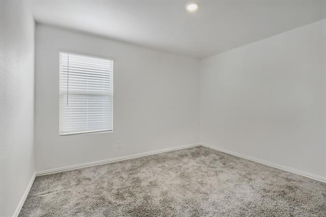 Building Photo - 2017 Pine Stone Ln