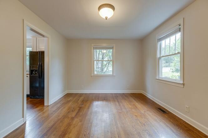 Building Photo - 3809 Sentinel Dr