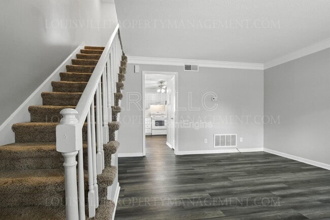 Building Photo - 3416 Clingstone Way