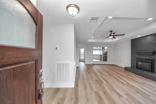 Building Photo - 1114 N Nottingham