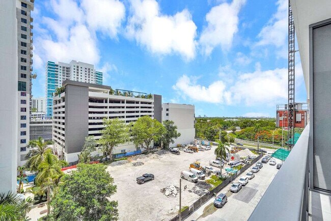 Building Photo - 239 SW 9th St