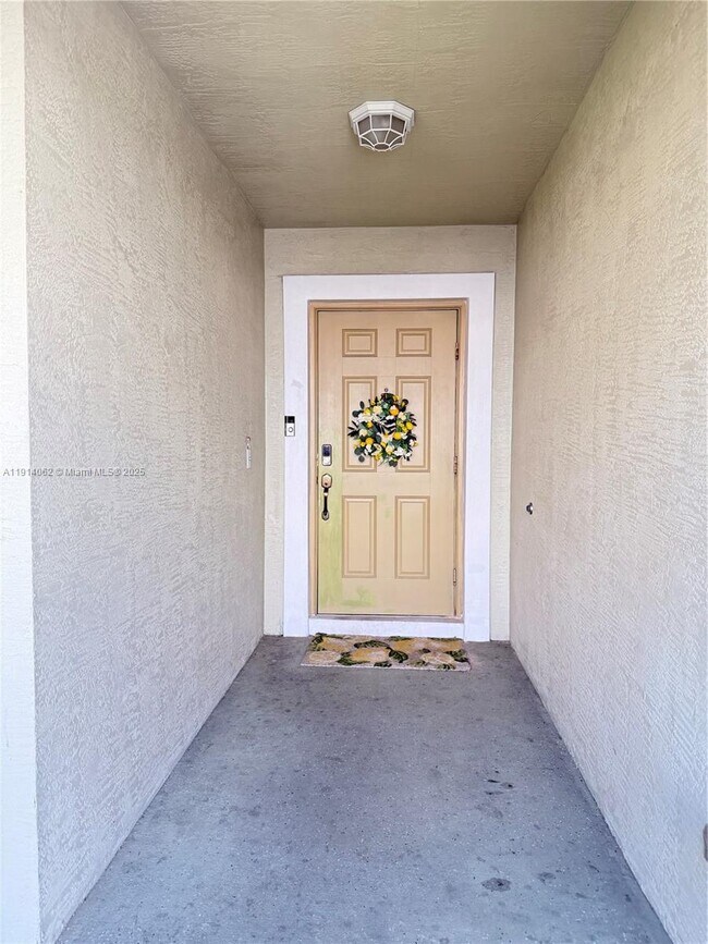 Building Photo - 1018 Foster Rd