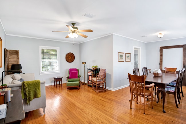 Building Photo - Vintage East Hill Mid-Century Home