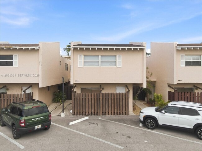Building Photo - 8823 NE 4th Avenue Rd