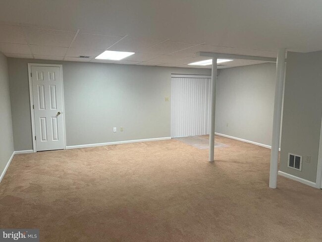 Building Photo - 148 Galway Cir