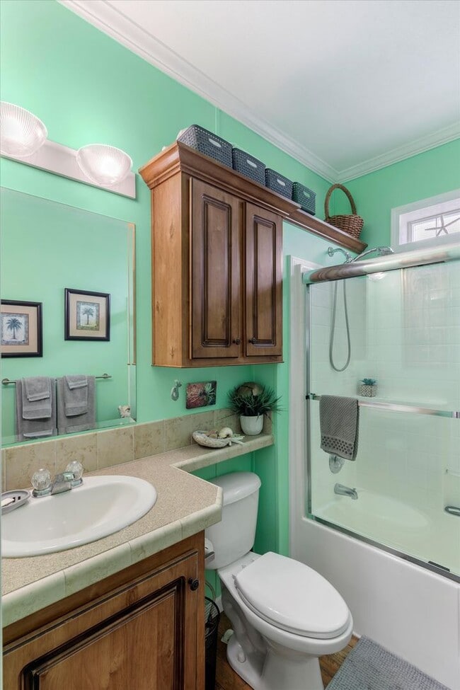 Building Photo - Sunset Harbor at Cow Key Marina 6 month furnished rental