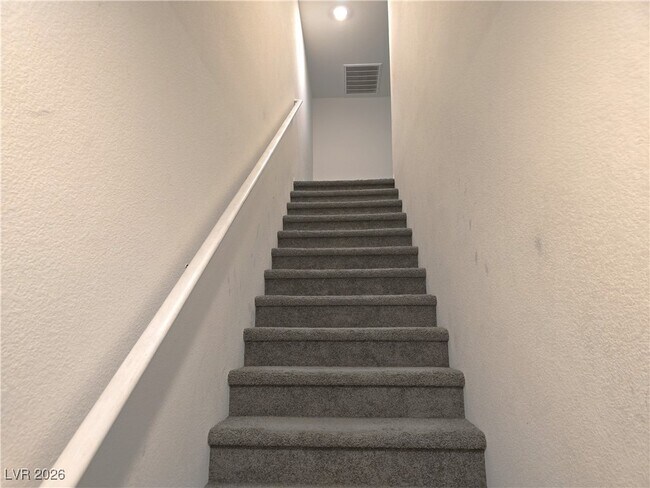 Building Photo - 487 Waterfall Cv Ct