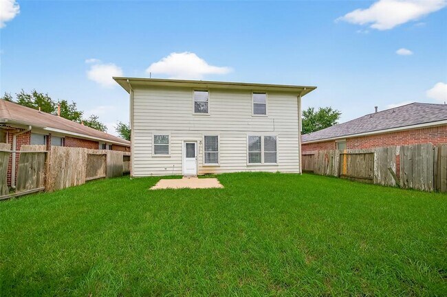 Building Photo - 9726 Angleside Ln