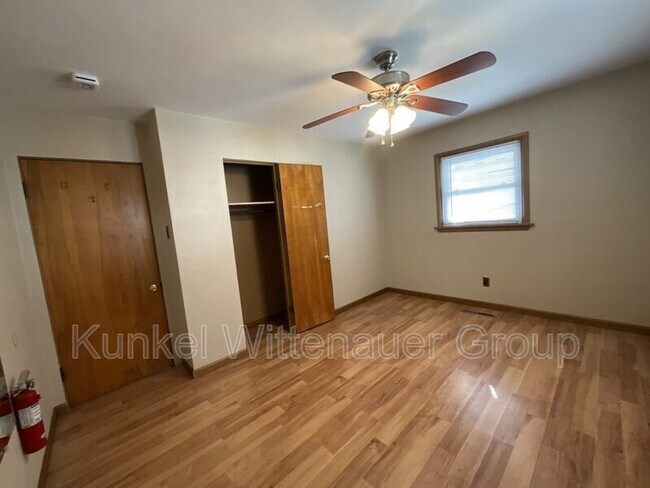 Building Photo - 111 Kassing Ave