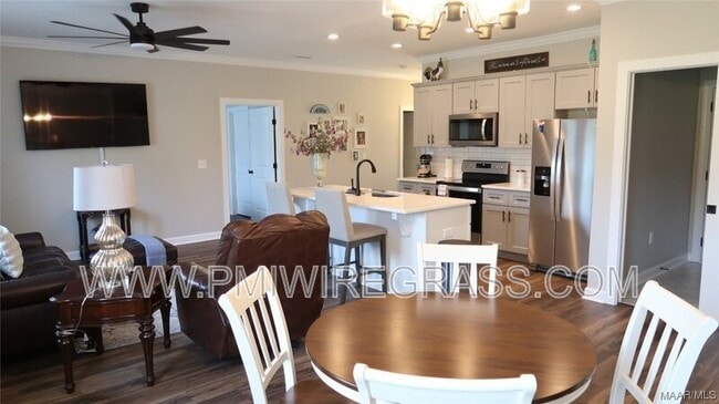 Building Photo - 174 Sandy Hls Ct