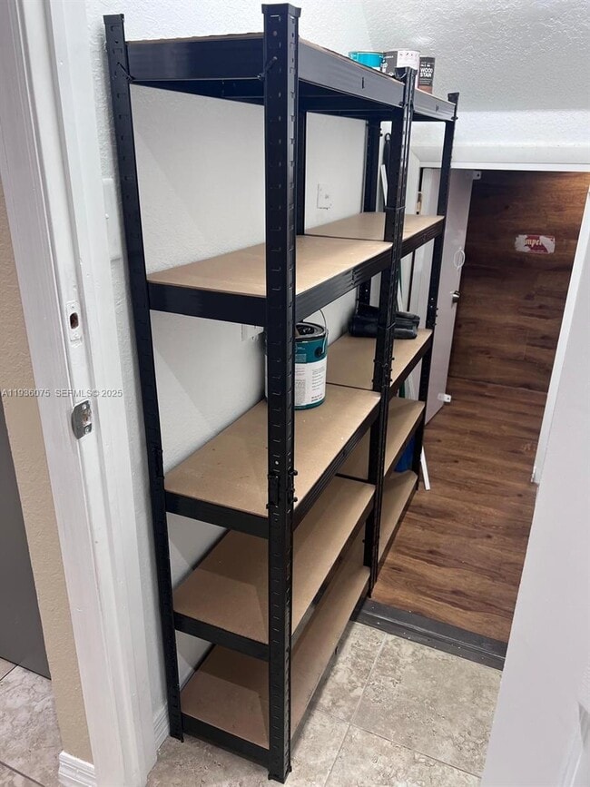 Building Photo - 2098 NE 167th St