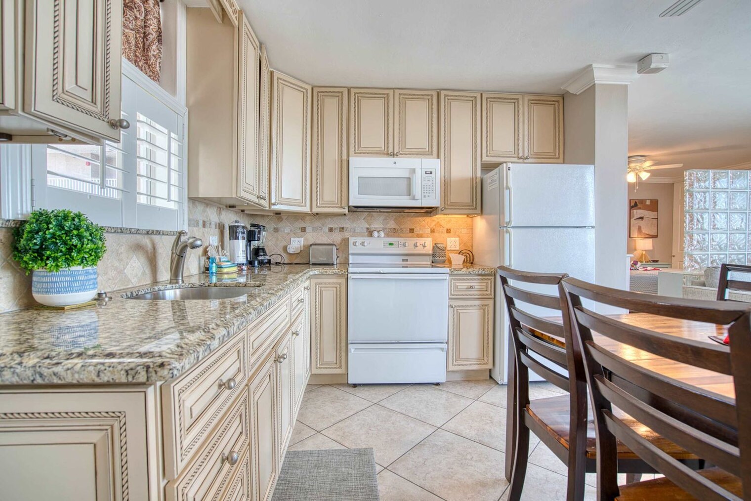 Building Photo - 27954 Hickory Blvd