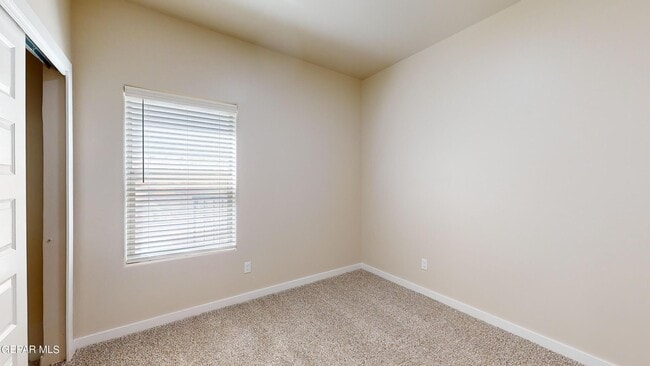 Building Photo - 11118 Blue Eyed Grass St
