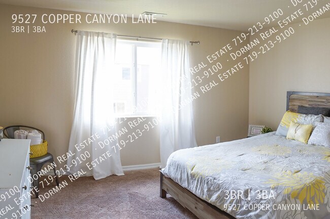 Building Photo - 9527 Copper Canyon Ln