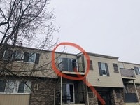 Building Photo - 17124 Clinton River Rd