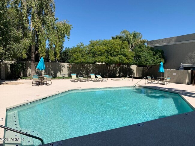 Primary Photo - 3309 N 70th St