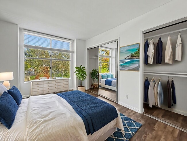 Building Photo - Westgate Apartments