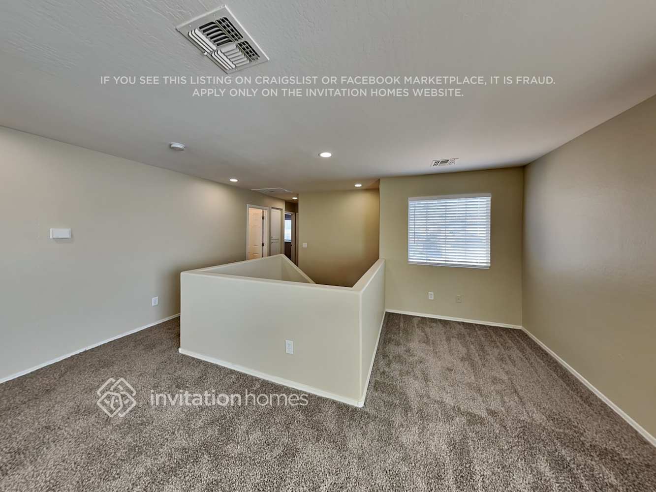 Building Photo - 1325 E Saguaro Trail