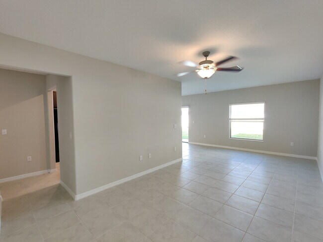 Building Photo - 4710 Norman Oak Pl
