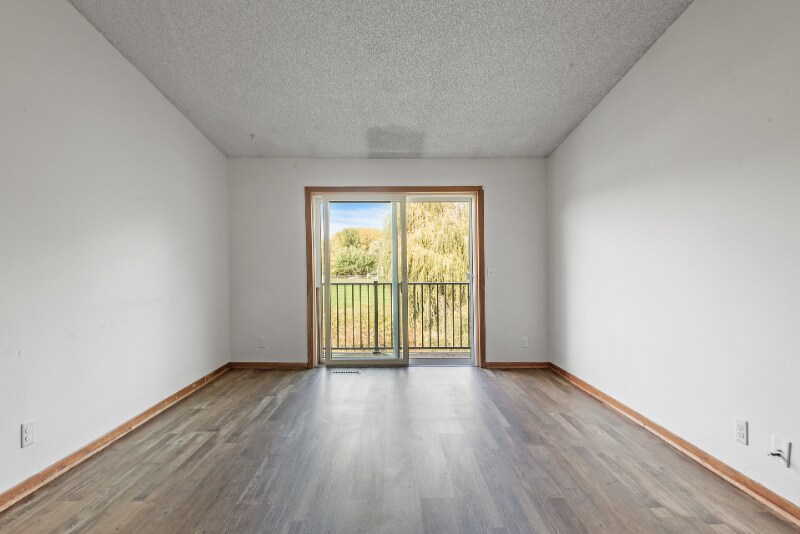 Building Photo - 797 Parkside Dr