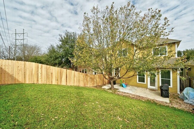 Building Photo - 1201 Salem Park Ct